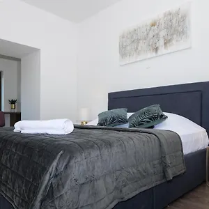 Appartement Arena Delight 