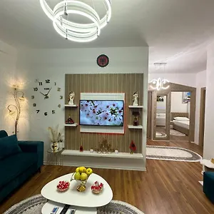Cosy 2br Near Airport - Self Check-in 24hr Tirana